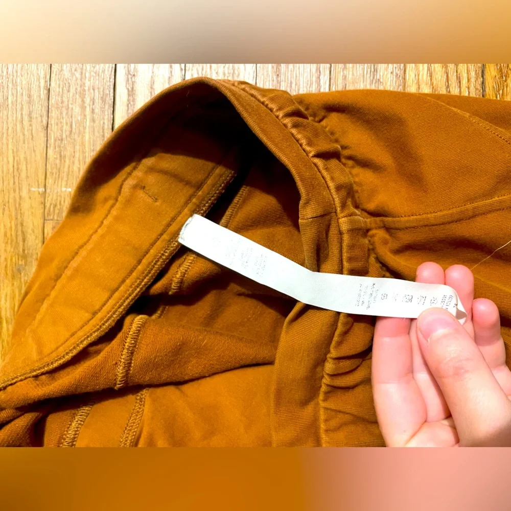 Lululemon Inner Glow 3in Shorts 🍋 - Picture 5 of 7